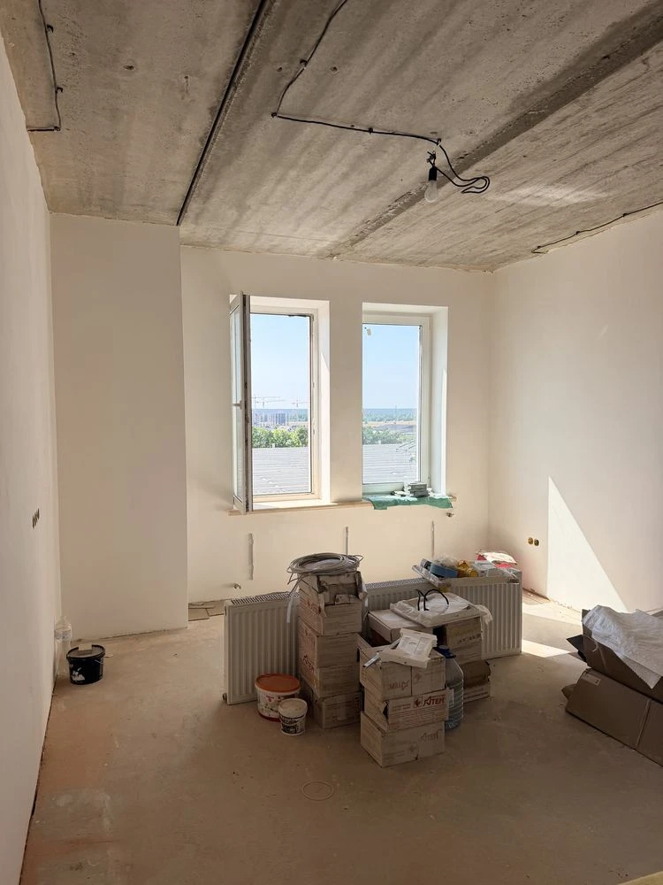 Two-room apartment! Near Avenue! GAS, BALCONY!