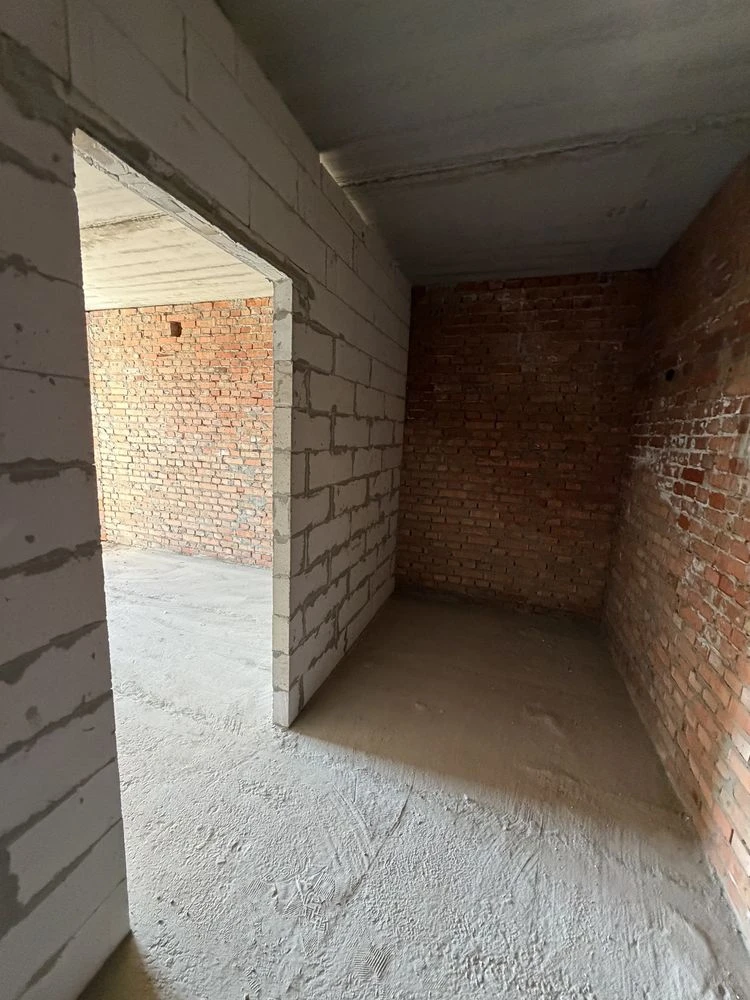 For Sale 1-bedroom apartment 40.5 sq m, individual gas heating, no