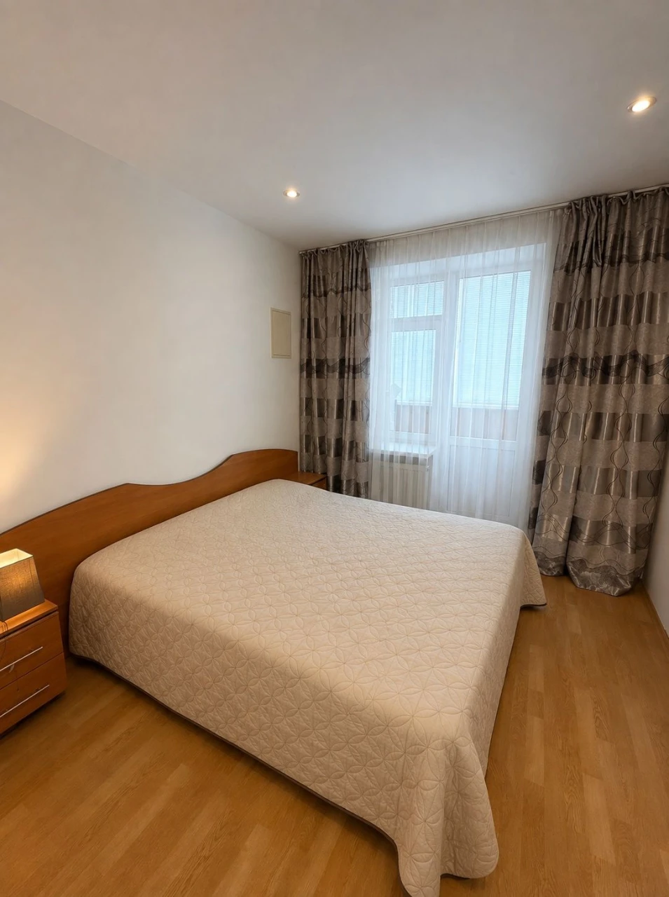 Apartment 45m2, good condition, minimal finishing, near El