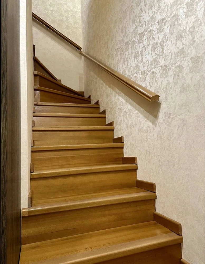 Buch, sale of a 2-bedroom apartment with high-quality renovation. Максим