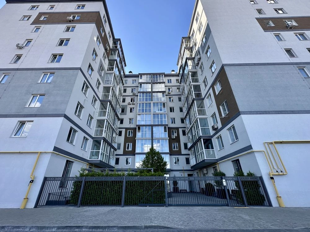 Urgent Sale! Bucha - 2 room apartment 57 sq.m. Gas. ЄОселя