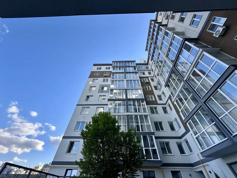 Urgent Sale! Bucha - 2 room apartment 57 sq.m. Gas. ЄОселя