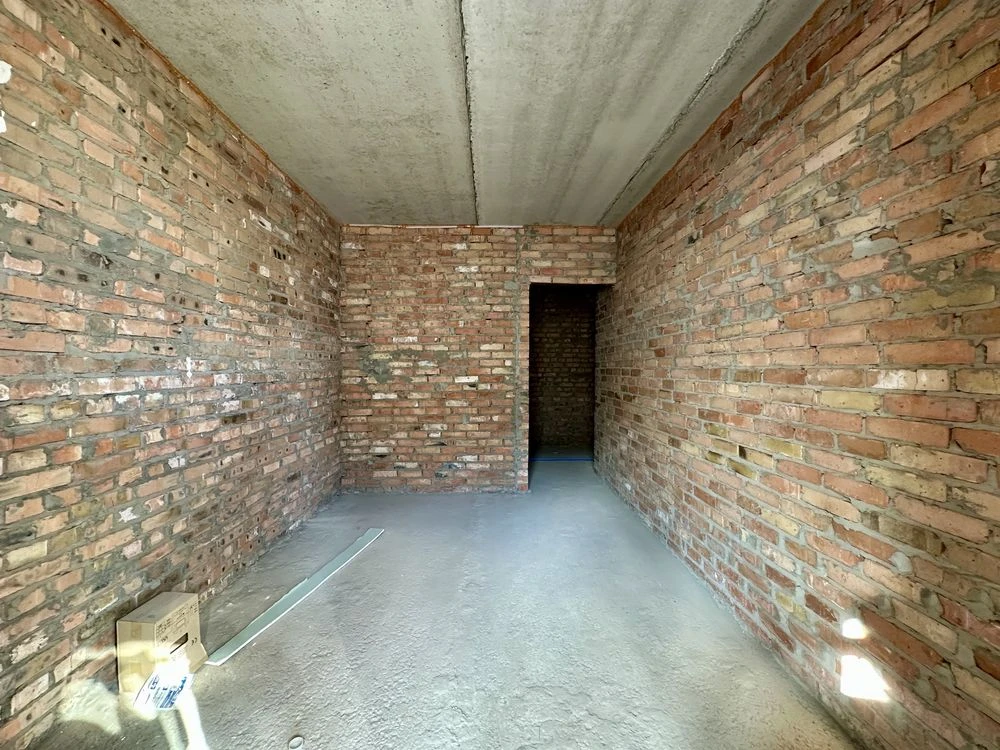 Urgent Sale! Bucha - 2 room apartment 57 sq.m. Gas. ЄОселя