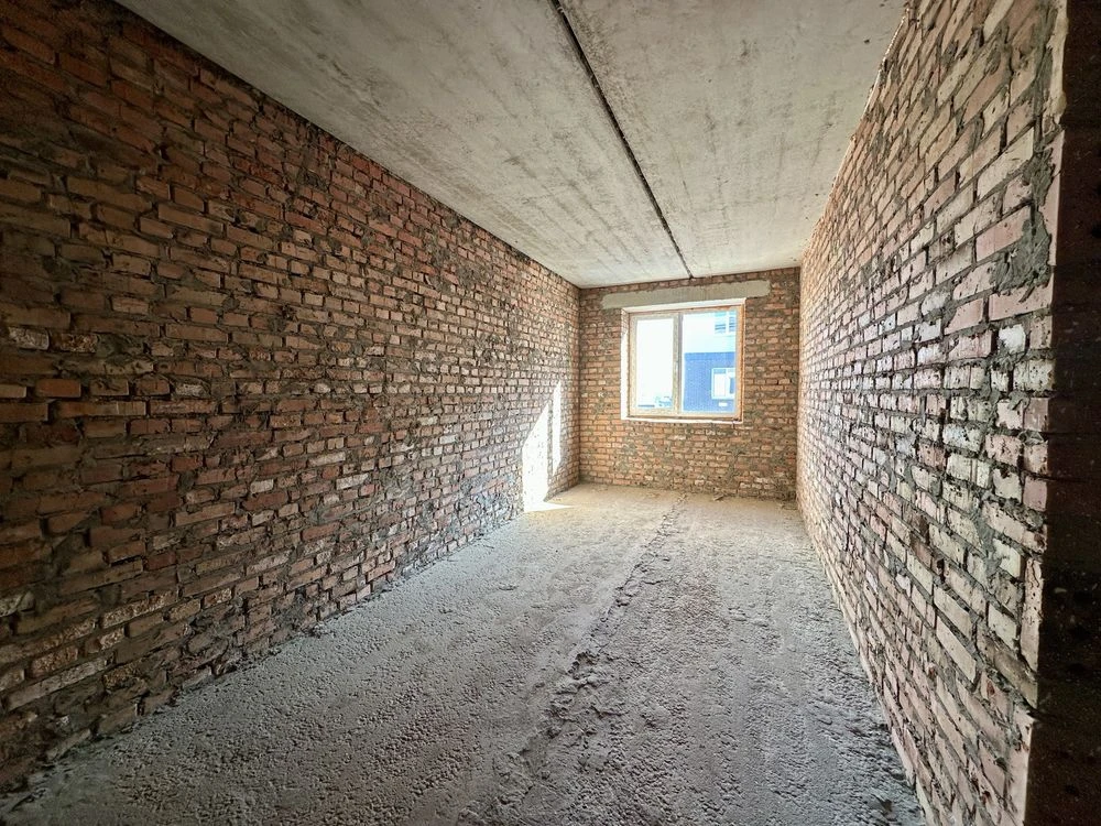 Urgent Sale! Bucha - 2 room apartment 57 sq.m. Gas. ЄОселя
