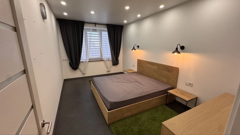 2-room apartment with renovation and furniture