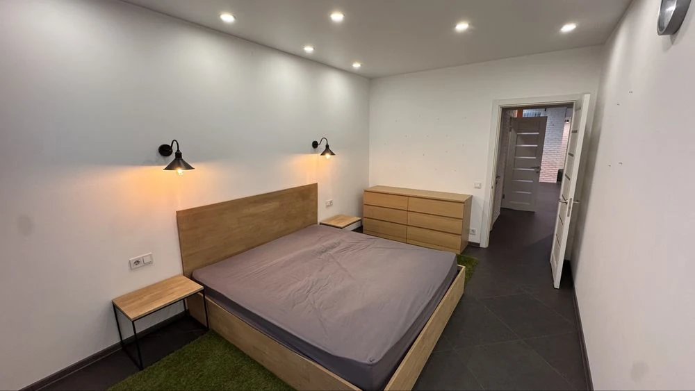 2-room apartment with renovation and furniture