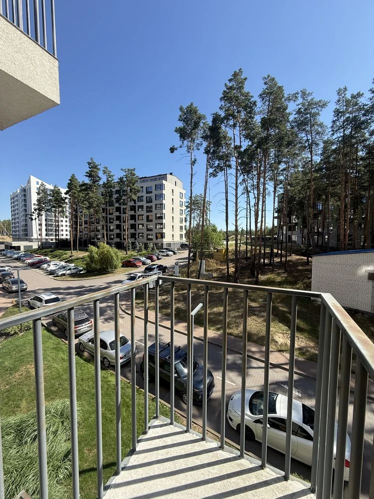 2-bedroom apartment for sale, under renovation, all state programs available, 2