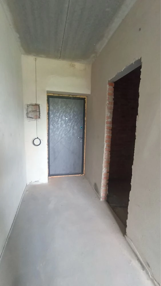 URGENT!! Apartment in a completed building! No commission!
