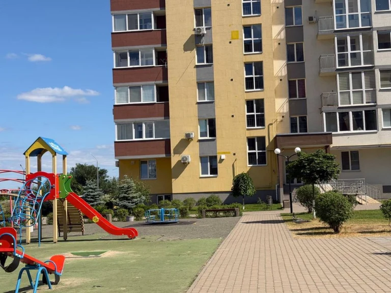 For Sale: 2-bedroom apartment in the "Nova Bucha" residential complex!