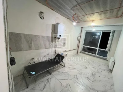Продажа 1-комнатной квартиры с завершенным ремонтом (37 м²)