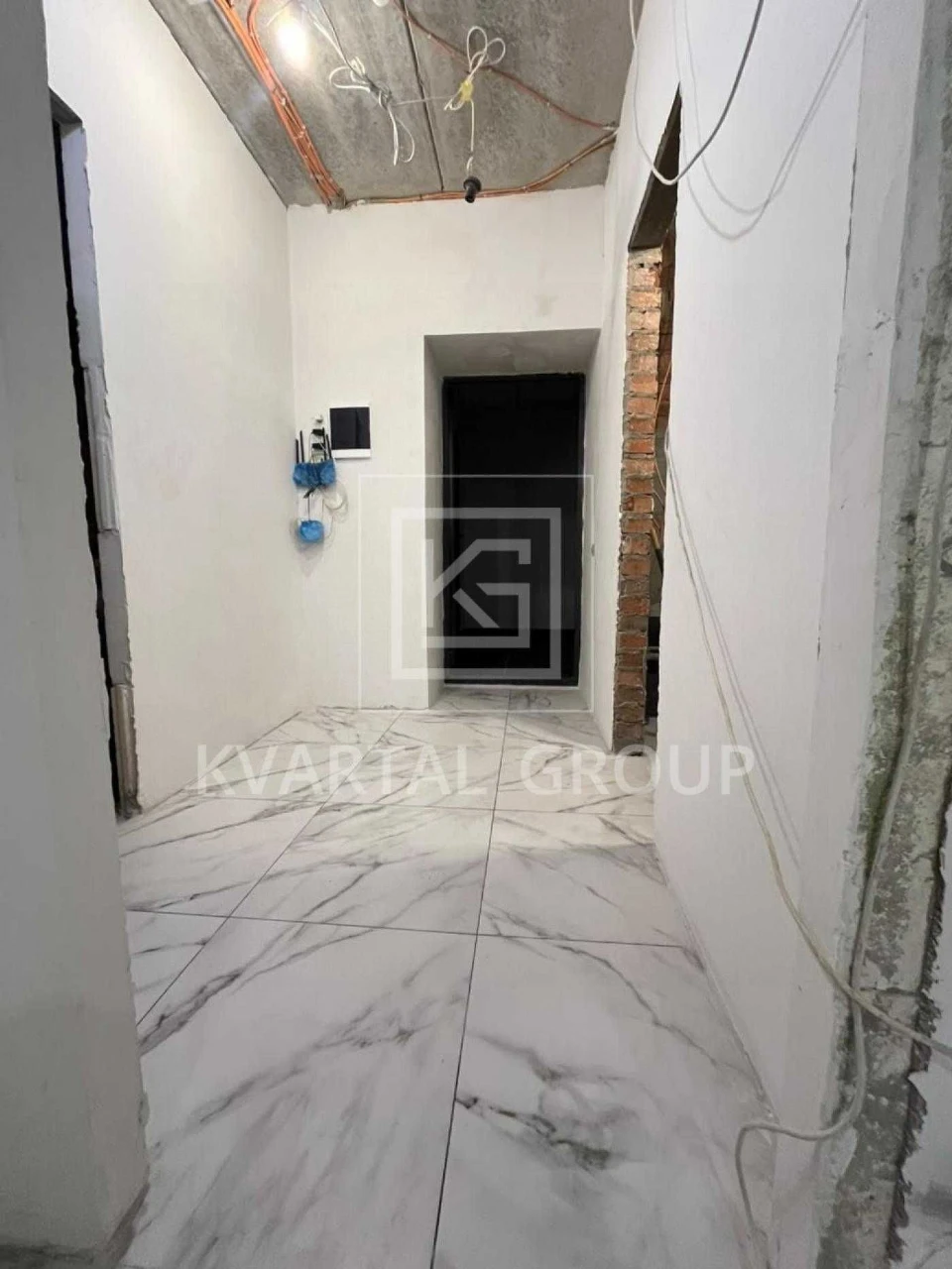 Продажа 1-комнатной квартиры с завершенным ремонтом (37 м²)
