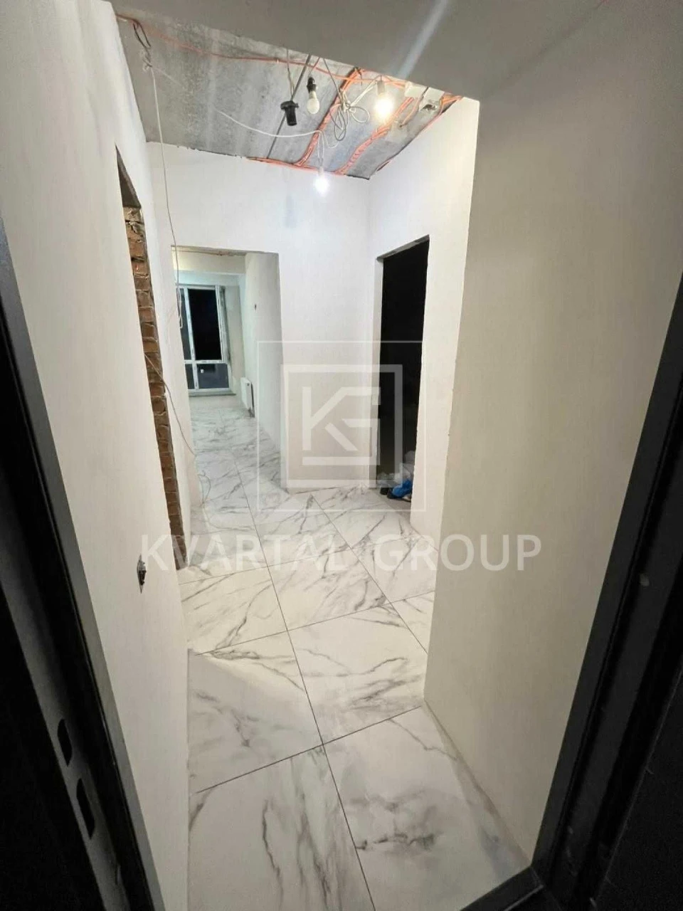 Продажа 1-комнатной квартиры с завершенным ремонтом (37 м²)