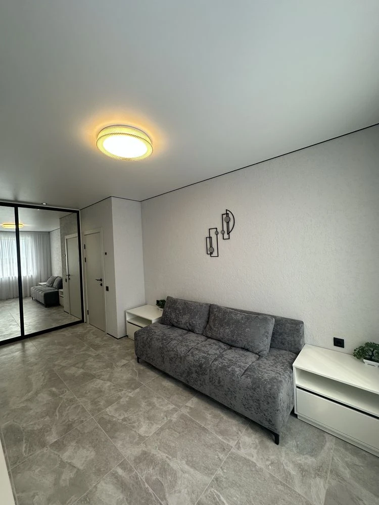 Apartment with Shelter and Backup Power !! 1 room apartment renovated