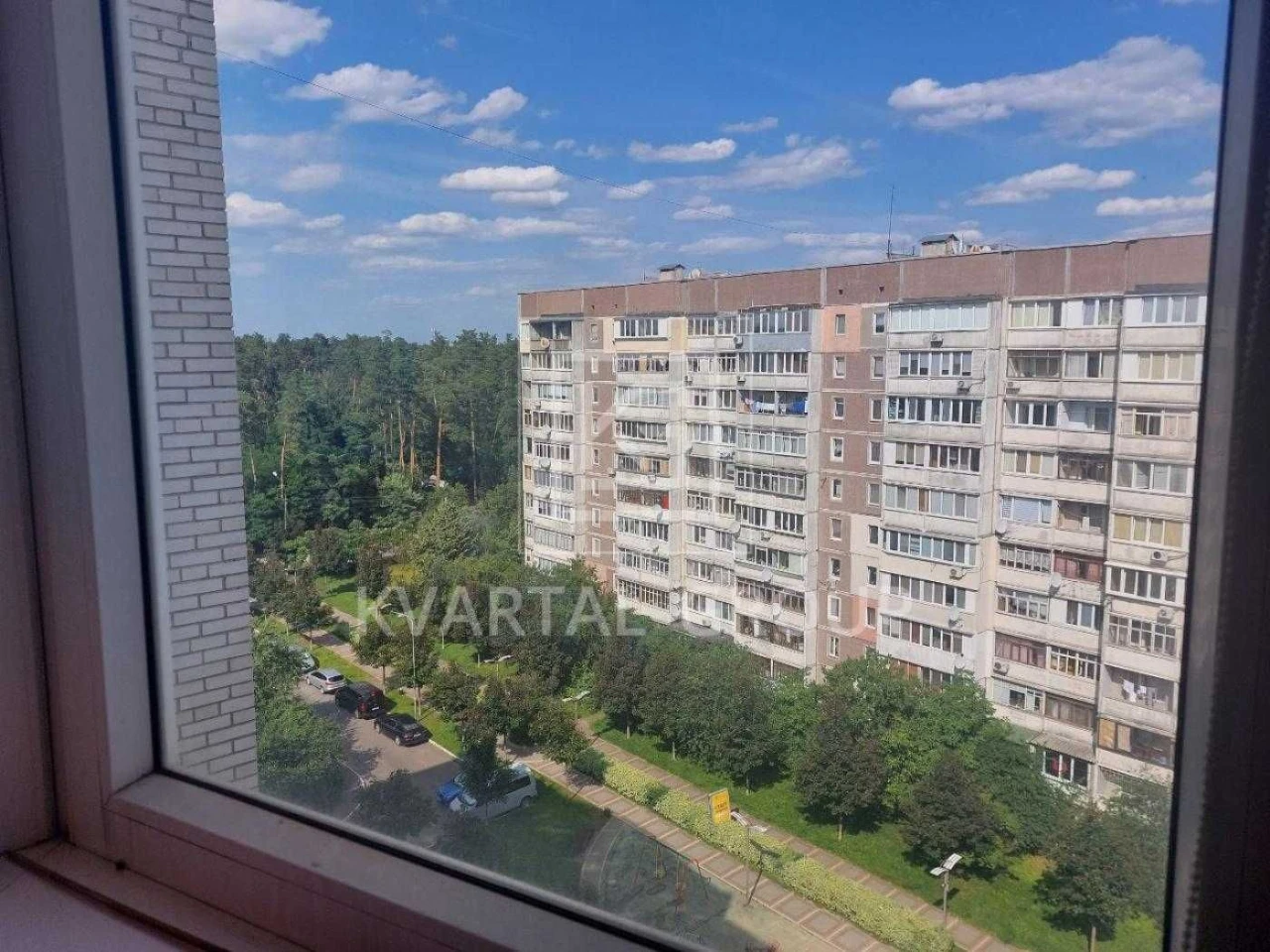 Apartment for Sale: 2-bedroom apartment with renovation in Buch. Certificate, Voucher, and More