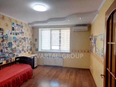 Apartment for Sale: 2-bedroom apartment with renovation in Buch. Certificate, Voucher, and More