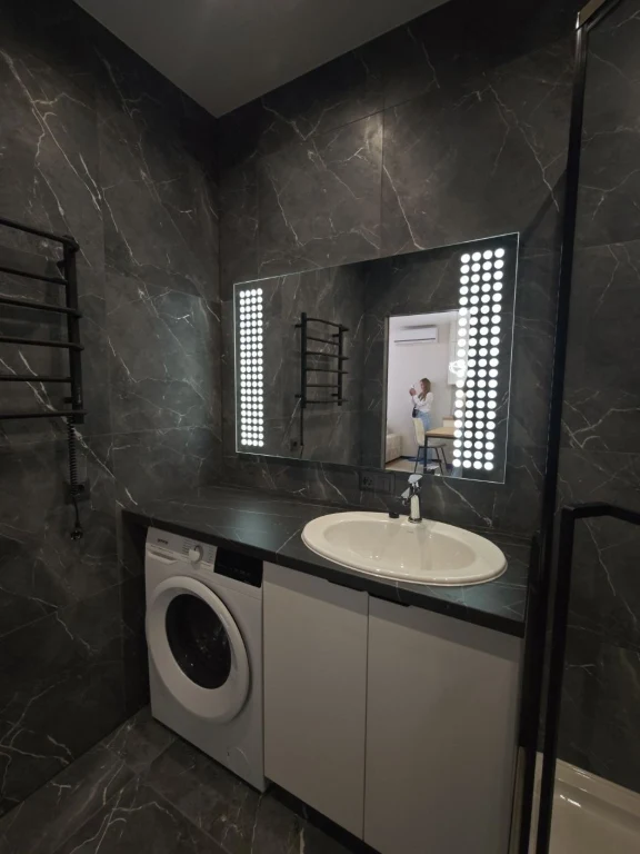 Apartment with renovation! House with a SAFE! All state programs