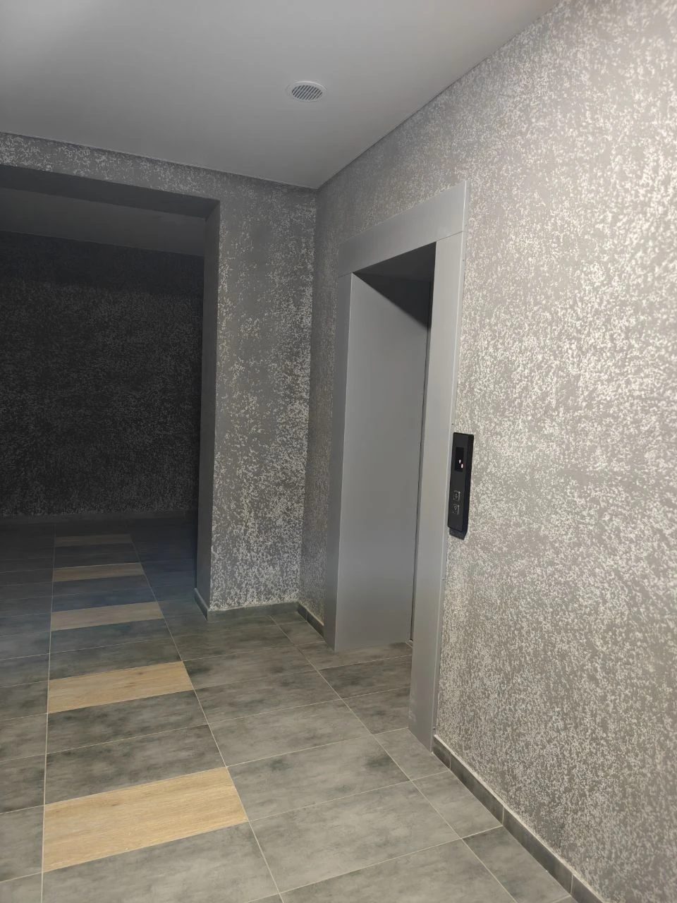 1-bedroom apartment with partial renovation! New modern district in Bucha! (ID 405)
