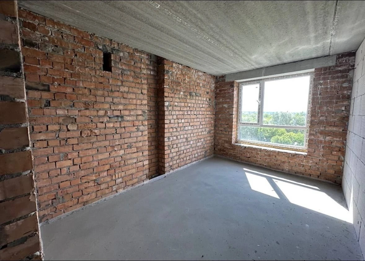 Great price! Selling 1-bedroom apartment. GASIFIED HOUSE. All State P