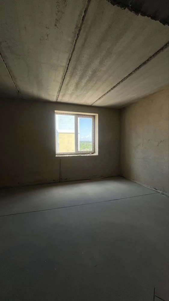 One-bedroom apartment in Bucha. Near school. Suitable for renovation.