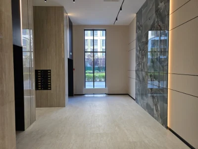 Apartment in a building with no commission, єОселя, decision