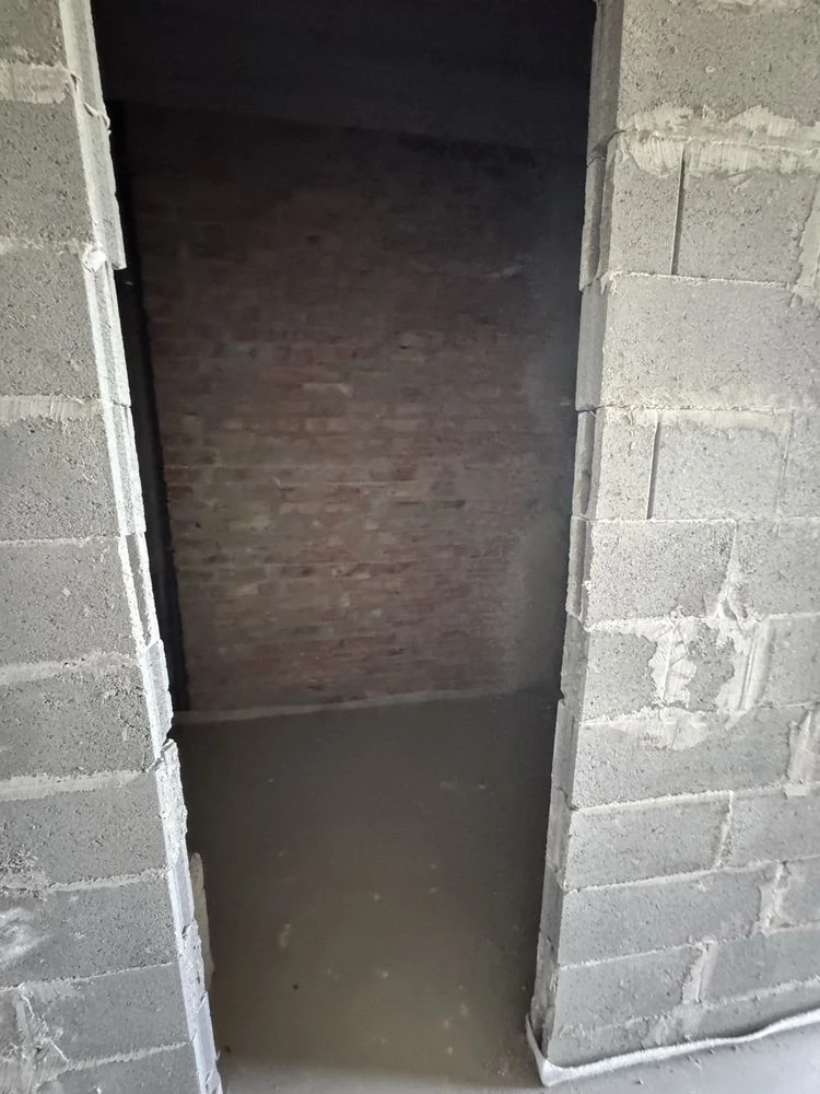 GREAT OFFER! Selling 1-bedroom apartment with a balcony.