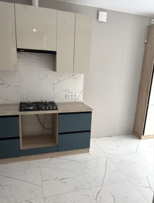 Great Price! Full 1-Bedroom Apartment with Renovation! Balcony, Cozy