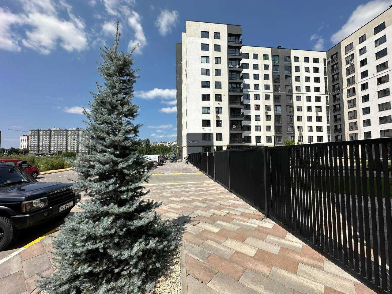 Sale of a large 2-bedroom apartment in Bucha