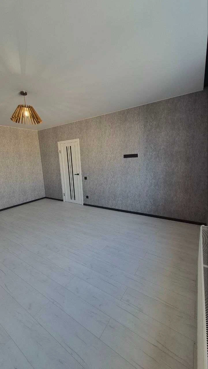 Sale of a 1-bedroom apartment with renovation in Bucha, ЖК "Solnyaya Osel"