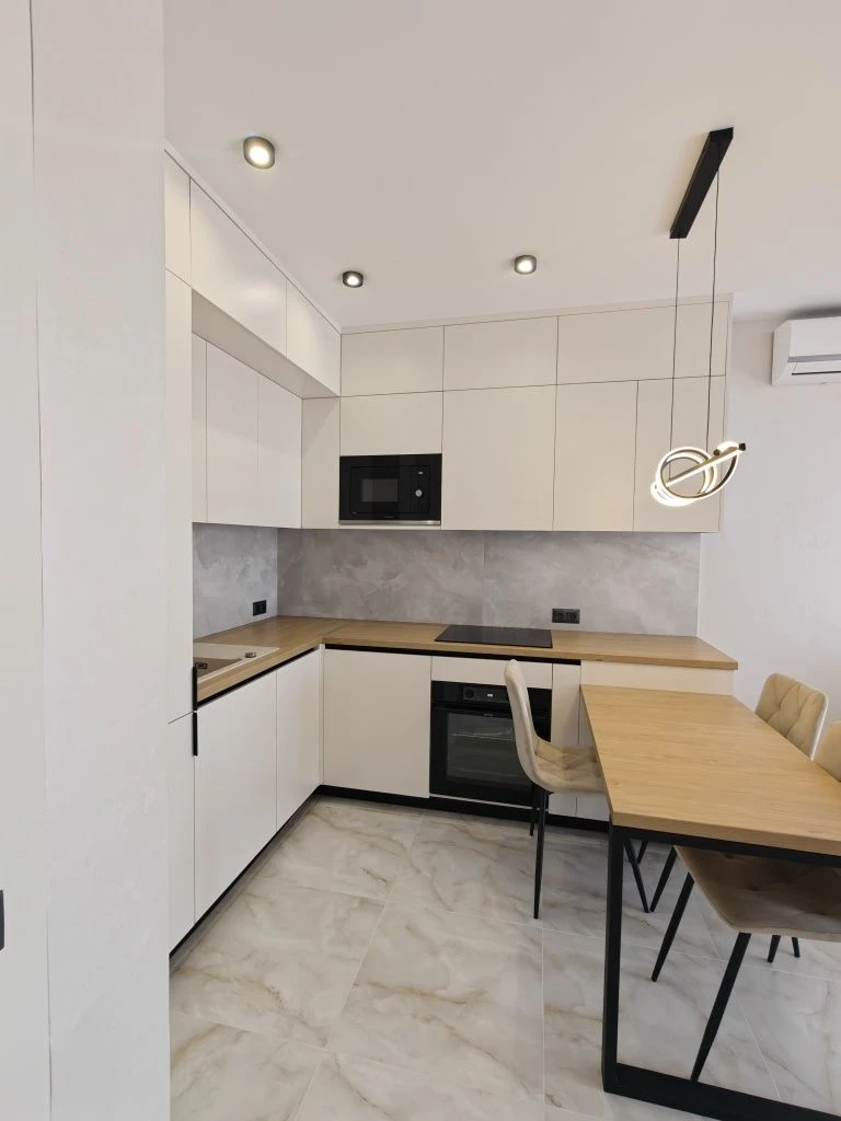 Cozy apartment in a business class residential complex! 2% for registration, NO commission
