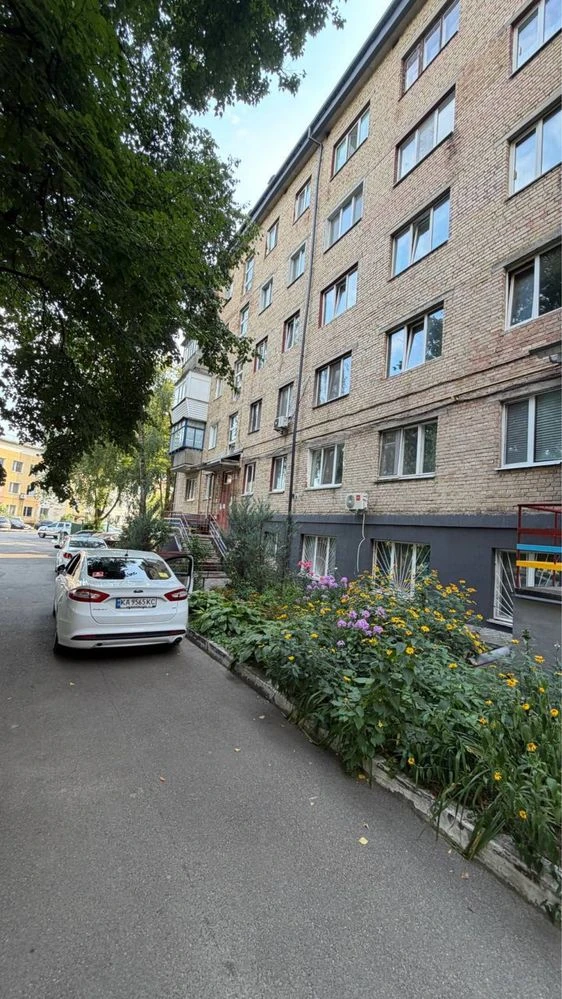 Sale of a 1-bedroom apartment in the center of Bucha, minimal paperwork!
