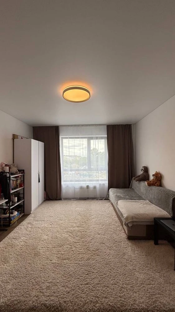 Great Price 1-Bedroom Apartment with Renovation, WITHOUT COMMISSION