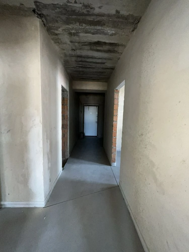 Spacious 2-bedroom apartment in one of the best residential complexes in Bucha -