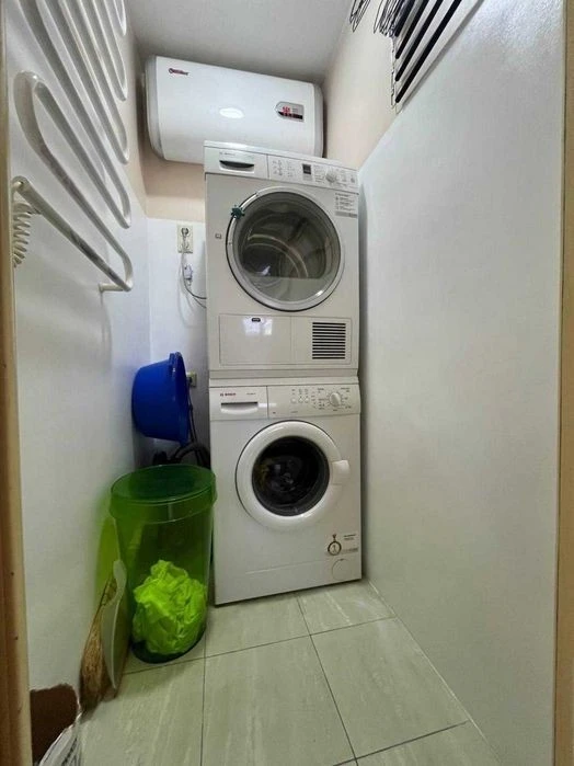 Designer 3-room apartment for sale | Antonovycha St.,