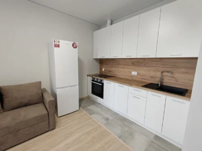 One-bedroom apartment with renovation and a private spacious terrace. Voucher/Service