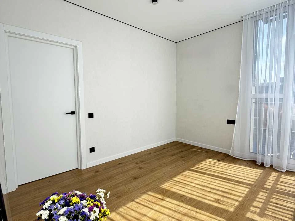 Apartment. Bucha, Lesya Ukrainy Street