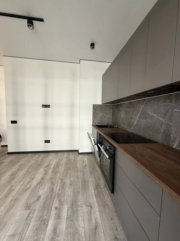 Apartment with renovation in Buchi, Park Royal residential complex. Price $64,000.
