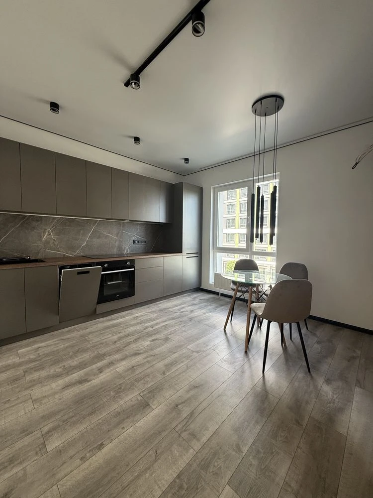 Apartment with renovation in Buchi, Park Royal residential complex. Price $64,000.