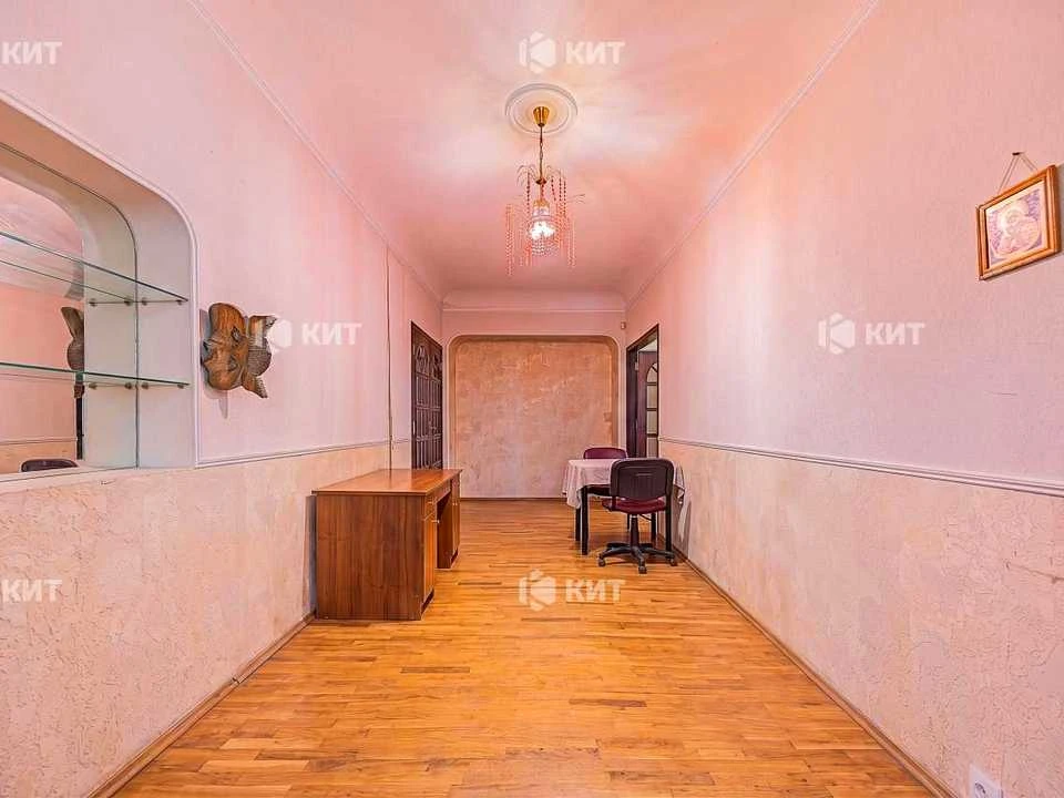 Apartment. Kharkiv, Myronositska St.