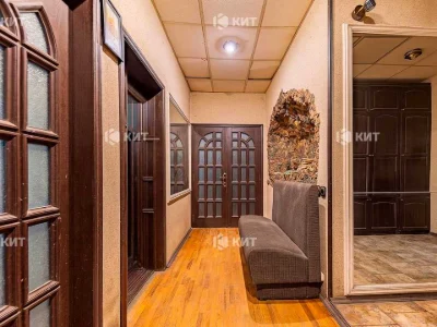 Apartment. Kharkiv, Myronositska St.