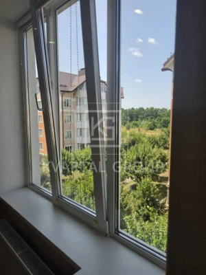Apartment for Sale: 1-bedroom, 34 sq m in a populated residential complex