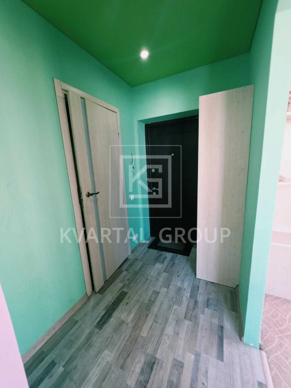 Apartment for Sale: 1-bedroom, 34 sq m in a populated residential complex