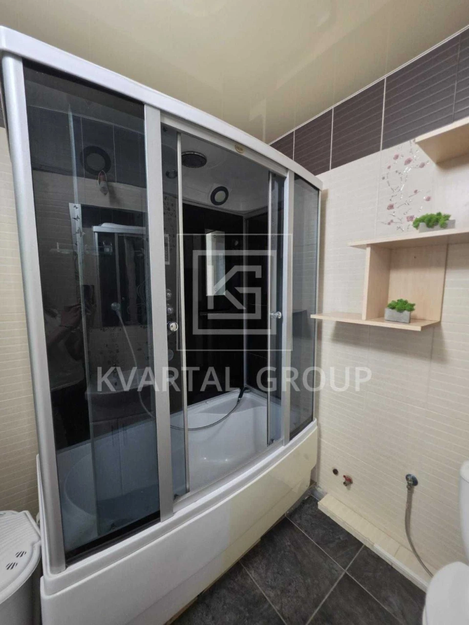 Apartment for Sale: 1-bedroom, 34 sq m in a populated residential complex