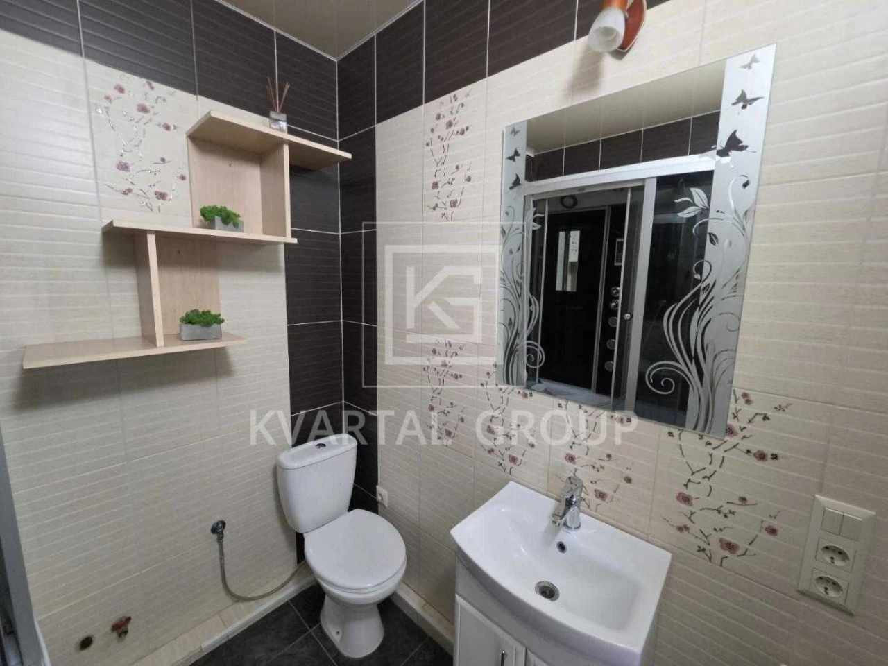 Apartment for Sale: 1-bedroom, 34 sq m in a populated residential complex