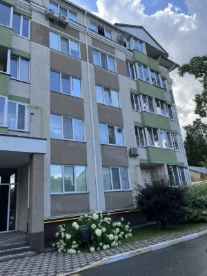 Продаж в Бучі квартири з ремонтом !