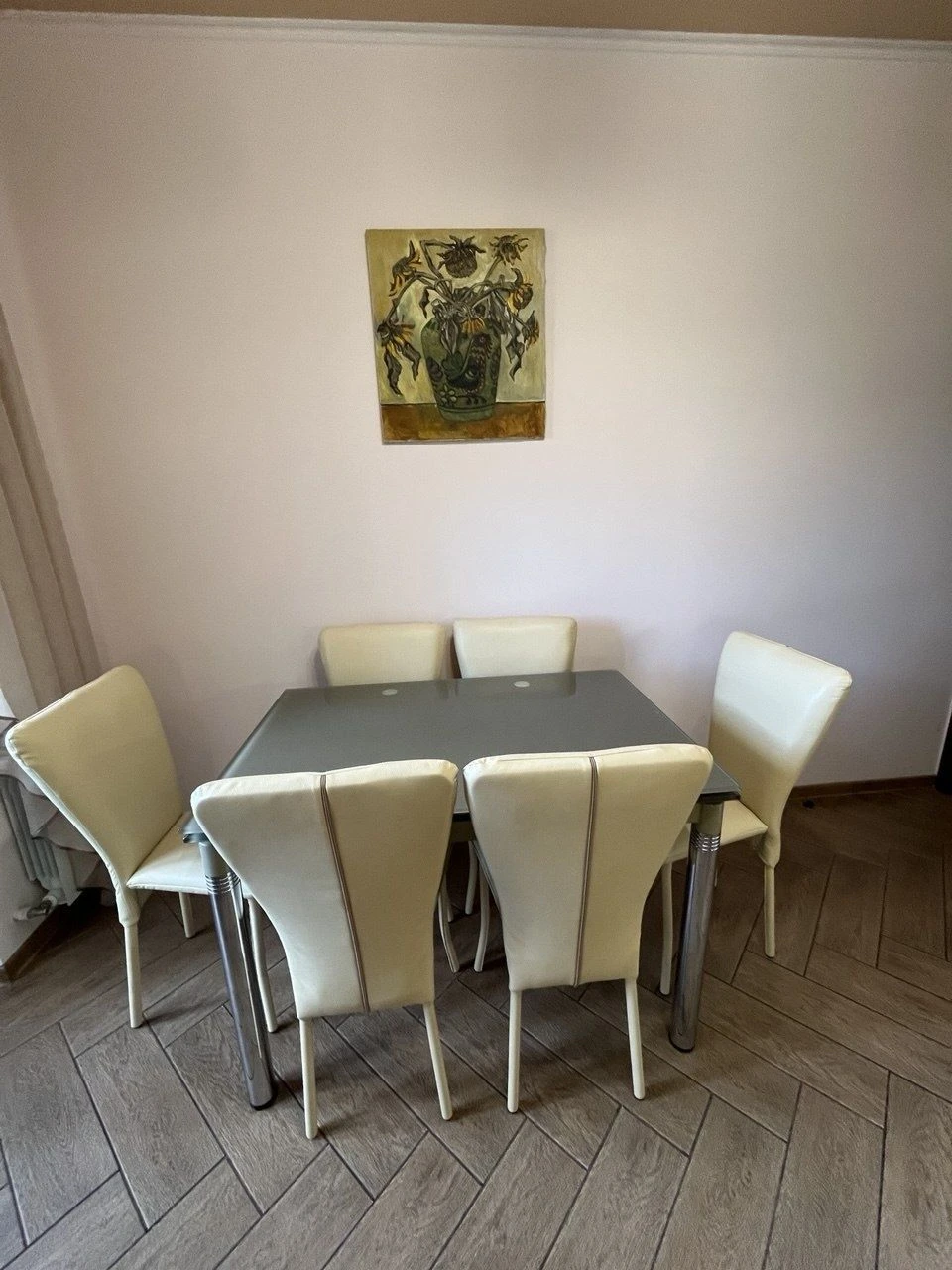 Продаж в Бучі квартири з ремонтом !
