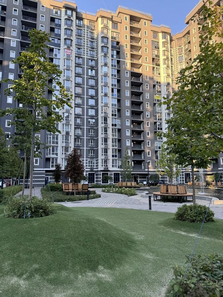 Apartment for sale: 2 rooms in the center of the Grand Burze residential complex in Bucha