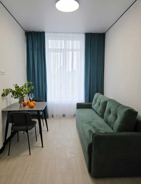 Продам гарну квартиру з ремонтом!