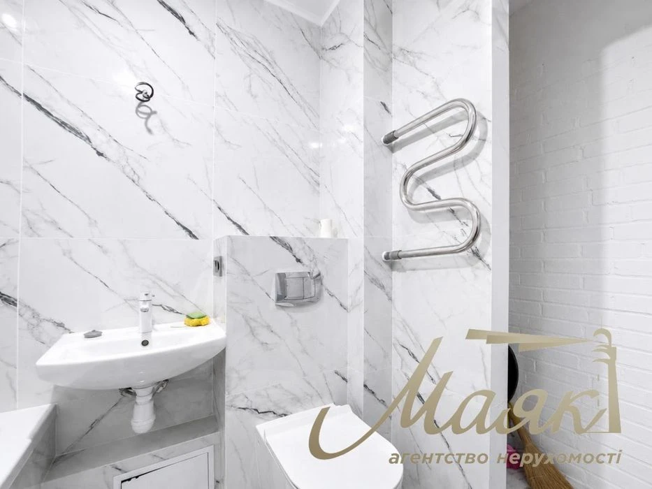 Sale of a 2-room apartment of 38 m², Kovalskyi Lane