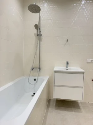 No Commission Available 2-Bedroom Apartment in Bucha Grand Bourge