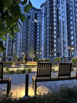 No Commission Available 2-Bedroom Apartment in Bucha Grand Bourge